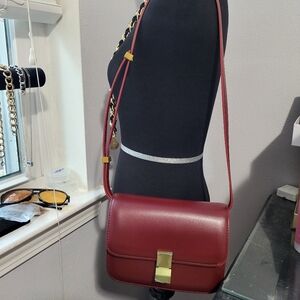 classic square Burgundy Crossbody Bag with Gold Accents nwot adjustable strap